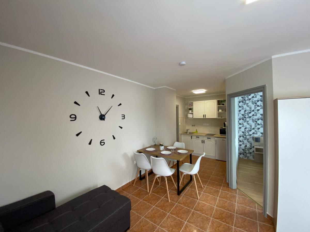 Silence Apartmanhaz Zalakaros Bagian luar foto