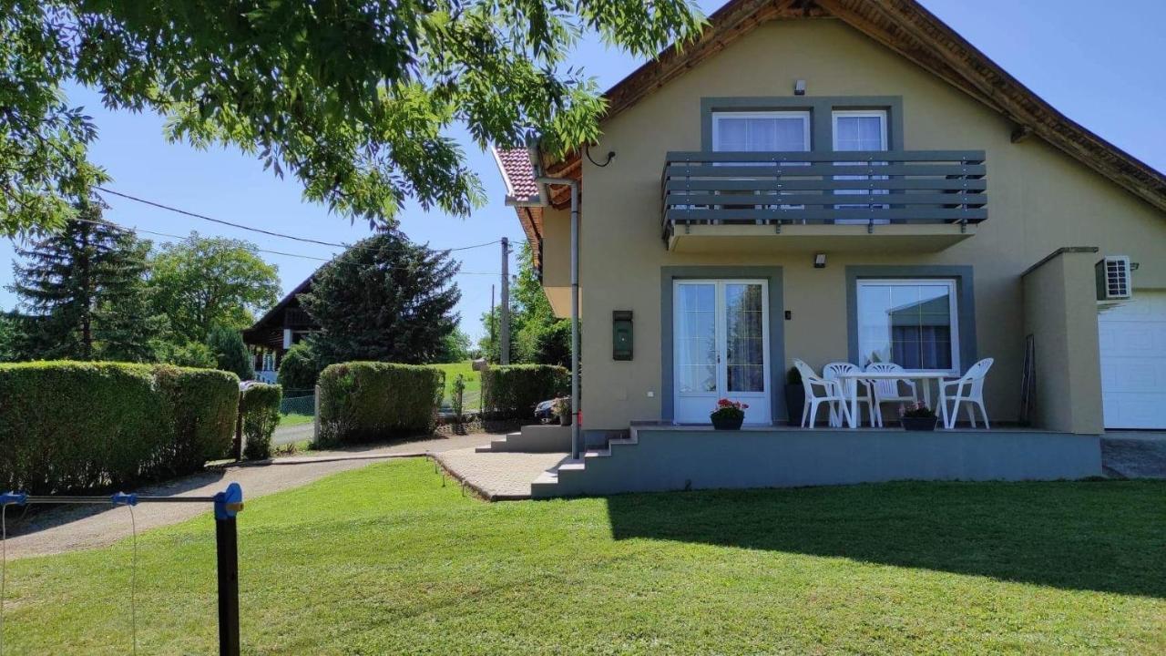 Silence Apartmanhaz Zalakaros Bagian luar foto