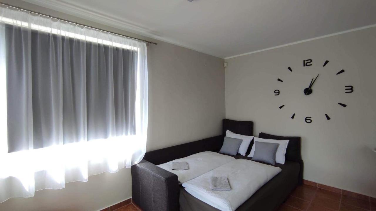 Silence Apartmanhaz Zalakaros Bagian luar foto