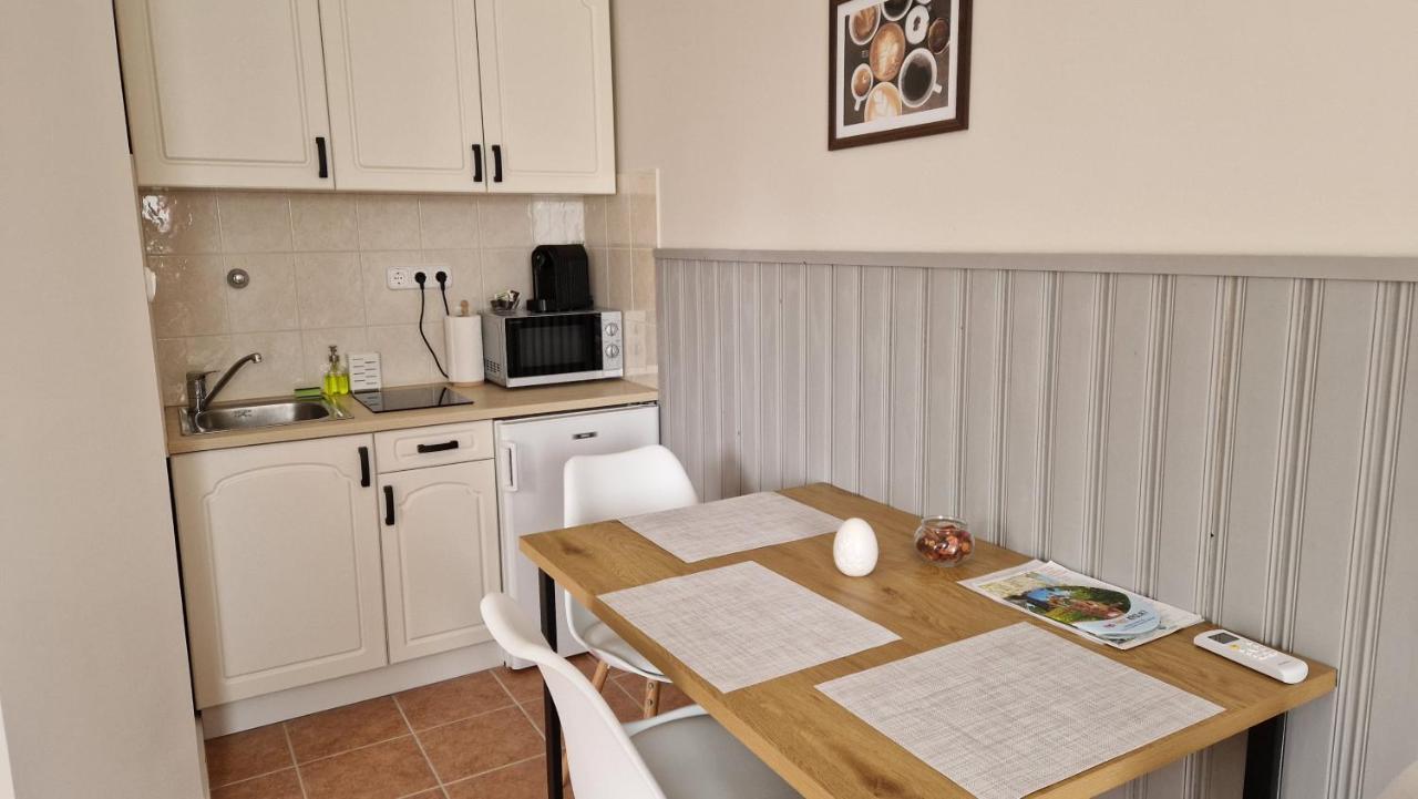 Silence Apartmanhaz Zalakaros Bagian luar foto